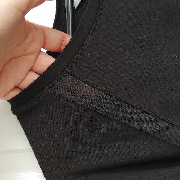 Kenneth Cole Reaction Black 3/4 Sleeve Top - Picture 5 of 10